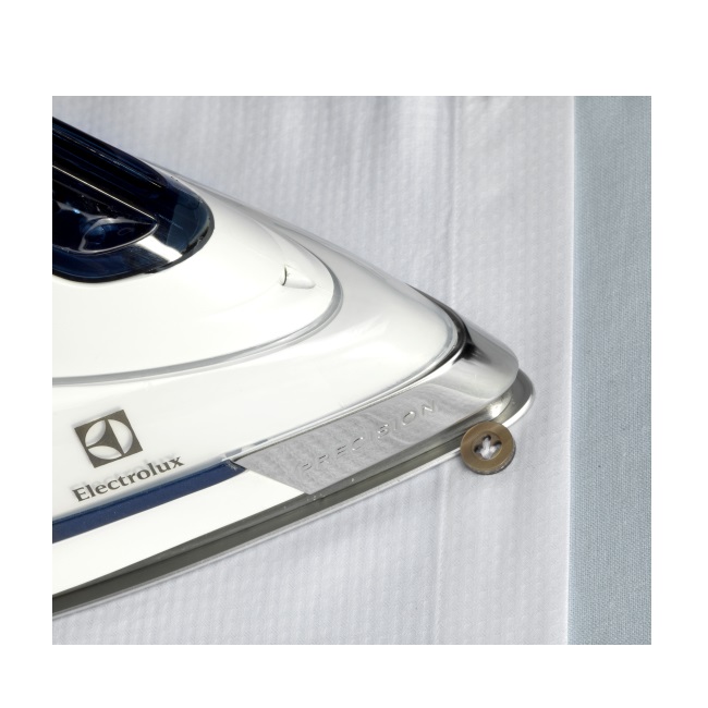 מגהץ אדים Electrolux אלקטרולוקס EDB6120 - תמונה 4 מגהץ אדים Electrolux אלקטרולוקס EDB6120 - תמונה 4