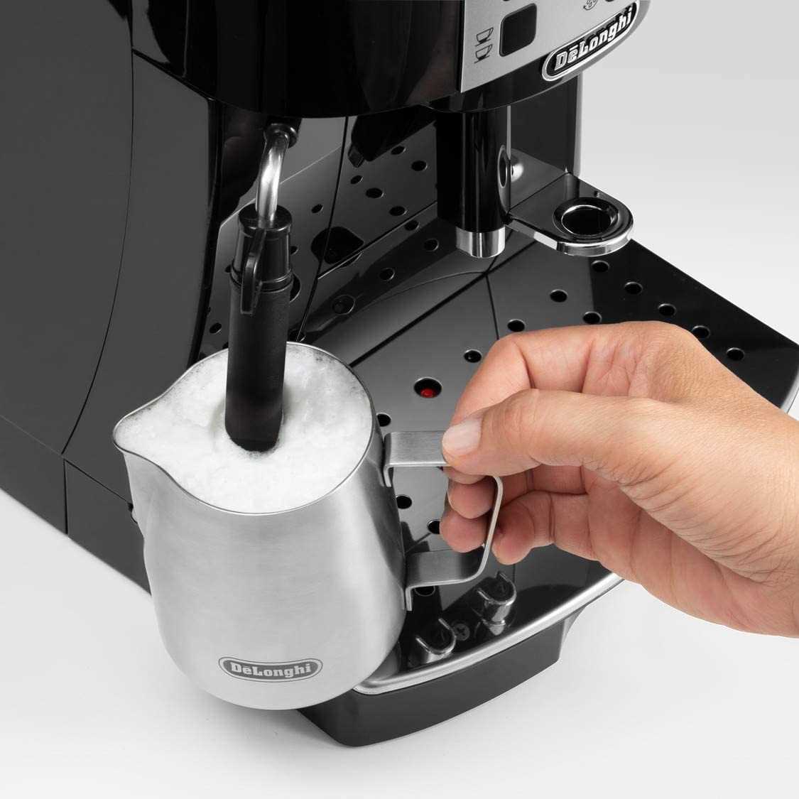 מכונת אספרסו Delonghi Magnifica S ECAM 22.110.B דה לונגי - תמונה 3 מכונת אספרסו Delonghi Magnifica S ECAM 22.110.B דה לונגי - תמונה 3