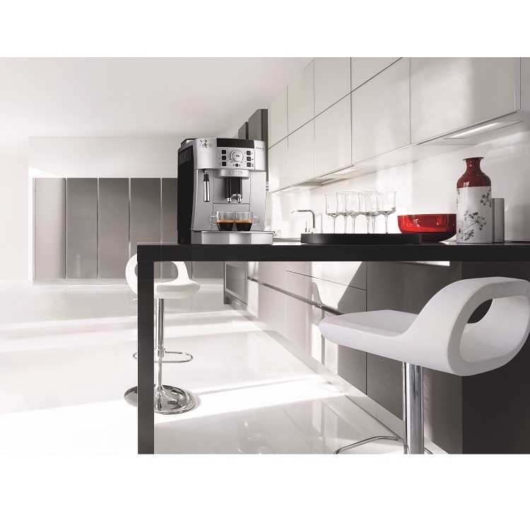 מכונת אספרסו Delonghi Magnifica S ECAM 22.110.B דה לונגי - תמונה 6 מכונת אספרסו Delonghi Magnifica S ECAM 22.110.B דה לונגי - תמונה 6