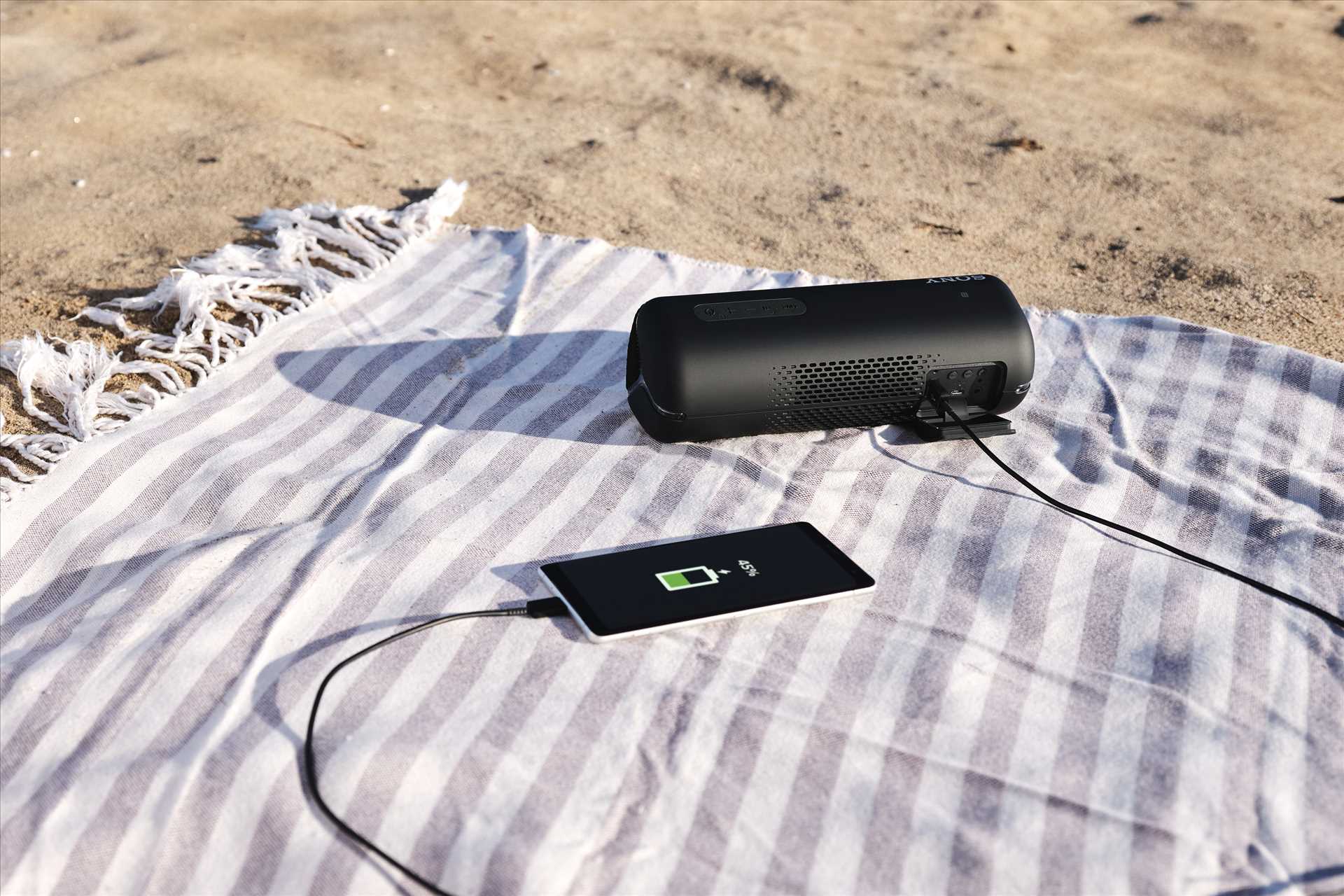 רמקול נייד שחור Sony SRS-XB32B סוני - תמונה 8 רמקול נייד שחור Sony SRS-XB32B סוני - תמונה 8