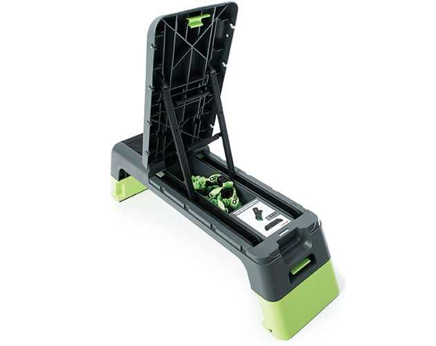 מדרגה מתכווננת Est-Deck מבית Escape - תמונה 3 מדרגה מתכווננת Est-Deck מבית Escape - תמונה 3